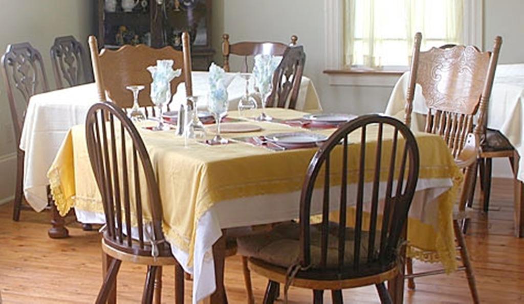 A Country Home Inn The City Charlottetown Habitación foto